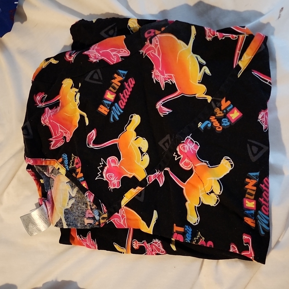 Lion king scrub top size M